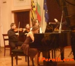 Концерт на ОШИ-Перник