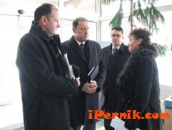 Майката на Мирослава разговаря с депутати от алтернативната комисия