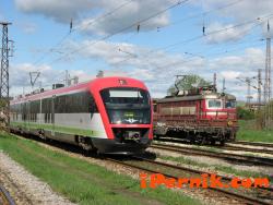 Рейсове сменят влаковете по линията Перник-София