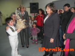 Детската маска премина в ръцете на кмета на Перник