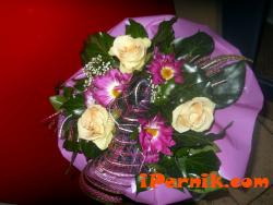 Роза с хризантема  1362174857
