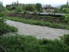 Нивото на река Струма е доста повишено, може би заради изпускане на язовира