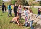 Деца садиха дървета с подкрепа от  фондацията на Бисер Боянов